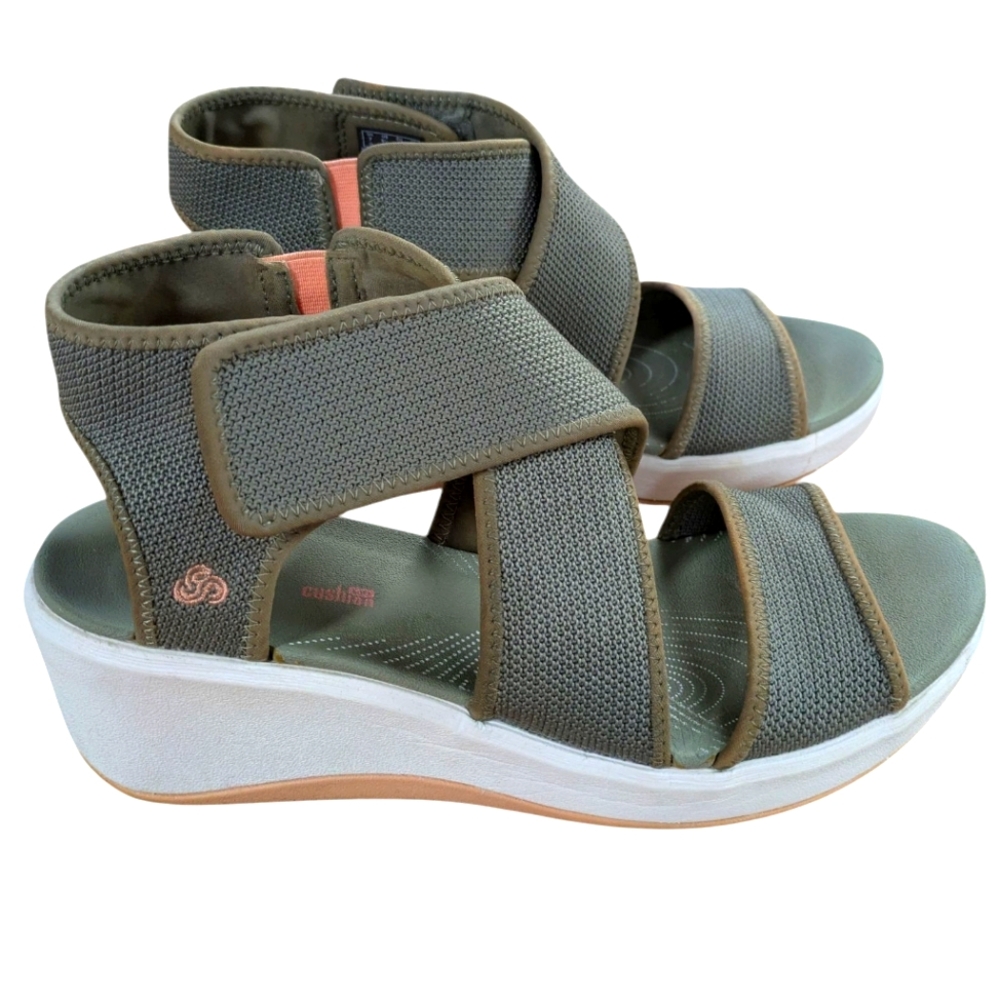 Clarks Cloudsteppers Step Cali Palm Sandasl Green Size 9.5 - Picture 2 of 13